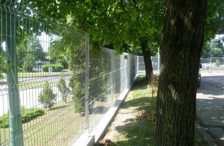Choszczno, Enea, ogrodzenie panelowe