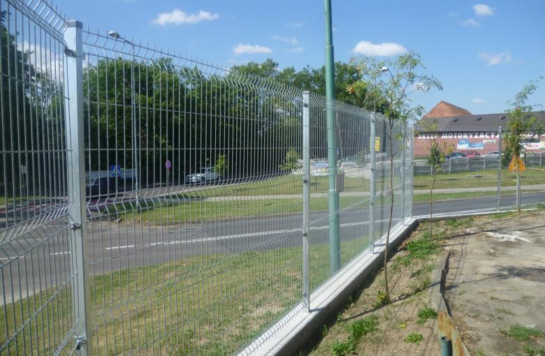 Choszczno, Enea, ogrodzenie panelowe