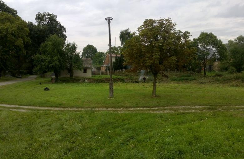 Plac rekreacyjny we wsi Równo
