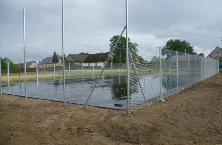 Zofiów - budowa boiska sportowego